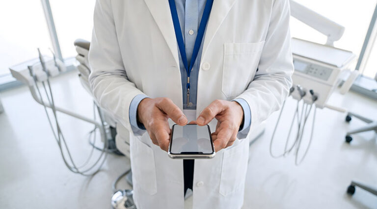 smartphone statt spezialkamera bei der zahnfarbbestimmung?